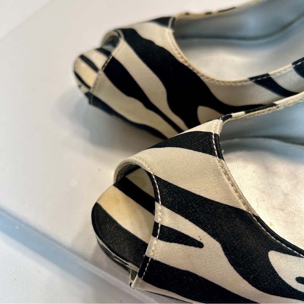 Massimo Black and White Zebra Print Heels - Picture 7 of 10